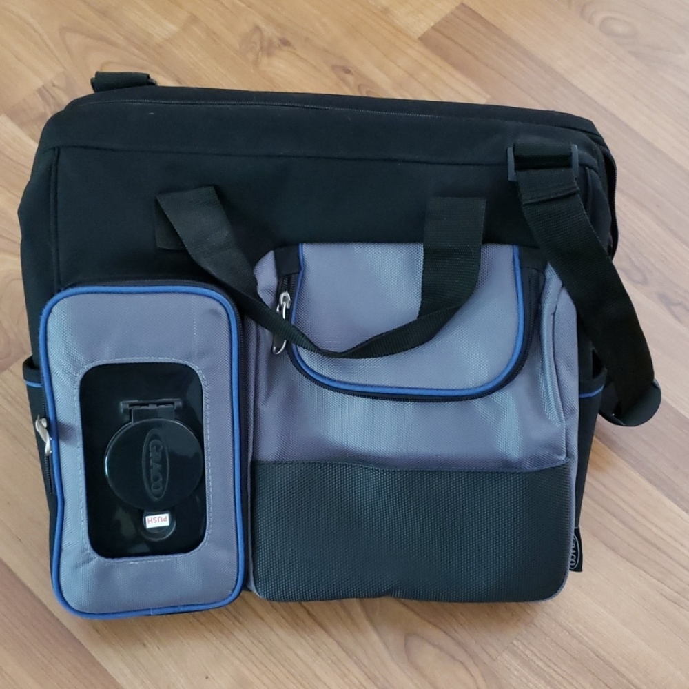 NWOT Graco baby bag